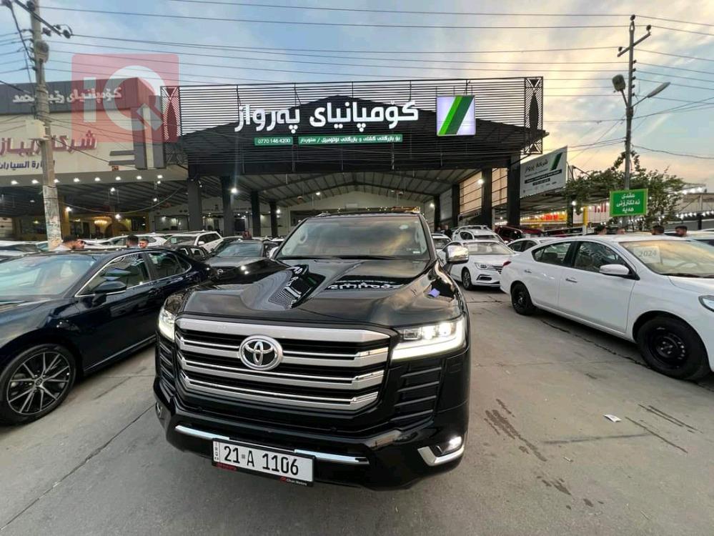 تويوتا لاندكروزر